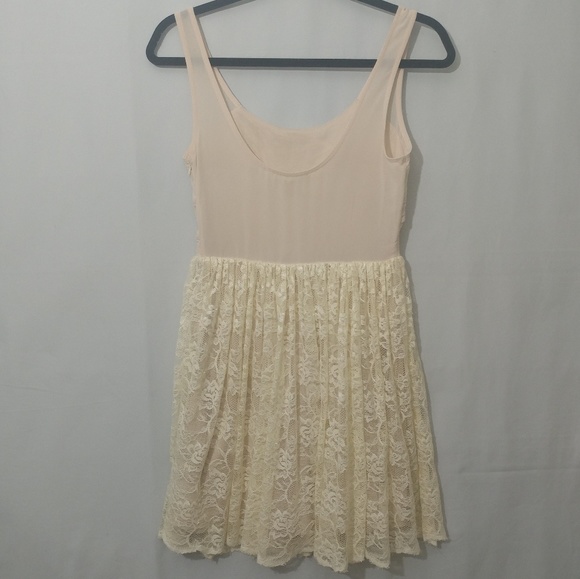 Cream Alythea Size Small Sleeveless Dress - Picture 2 of 6